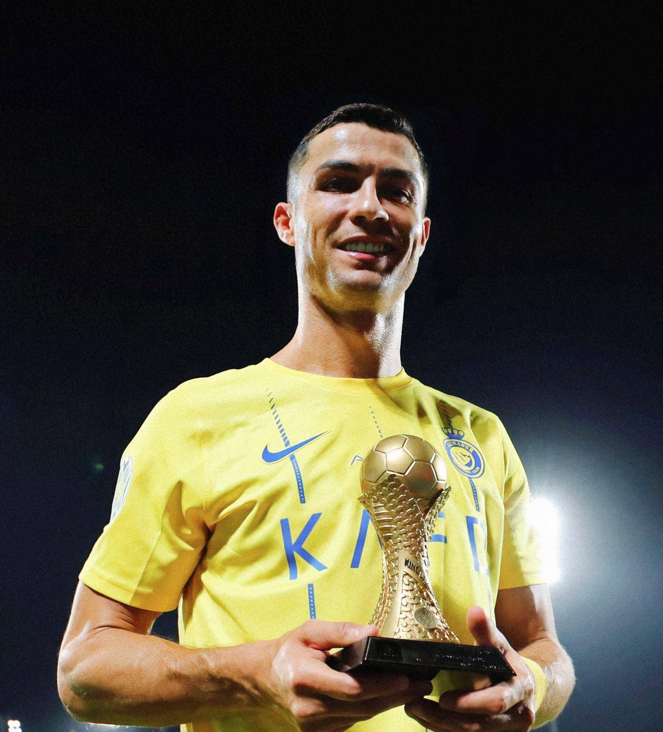 热刺官方：德拉古辛新赛季将改穿球队的3号球衣